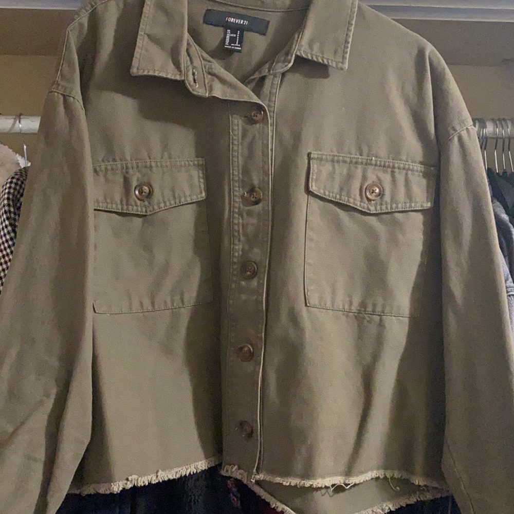BUTTON UP JACKET 🧥
